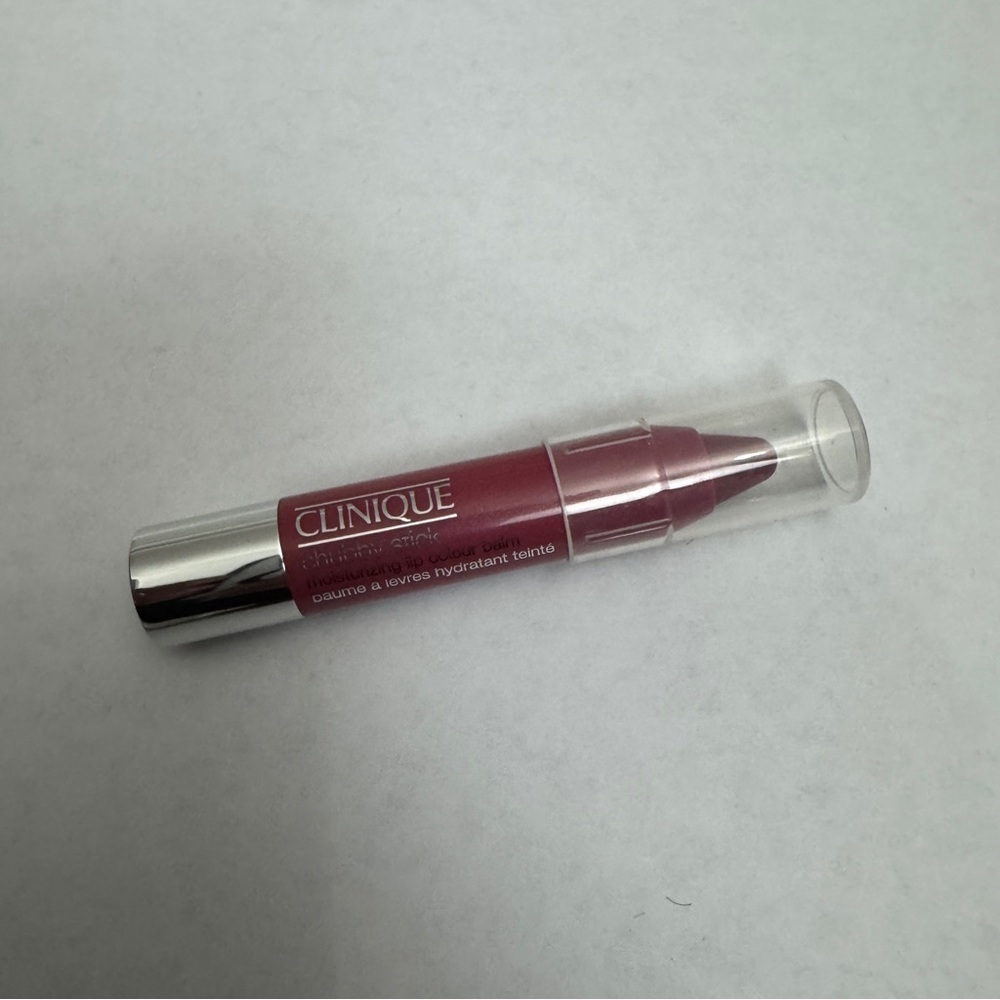 Clinique Chubby Stick Moisturizing Lip Colour Balm 07 Super Strawberry